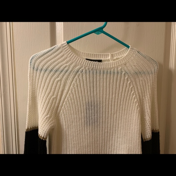 DKNY super soft sweater, sz XS, NWT $89.00 - Picture 7 of 16